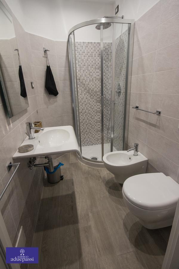 Albergo Aduepassi & Servizio Bike Shuttle 菲纳莱利古雷 外观 照片